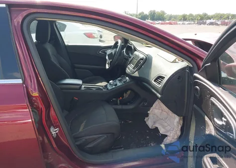 2015 Chrysler 200 Limited z USA, uszkodzony, nr VIN 1C3CCCAB0FN581828